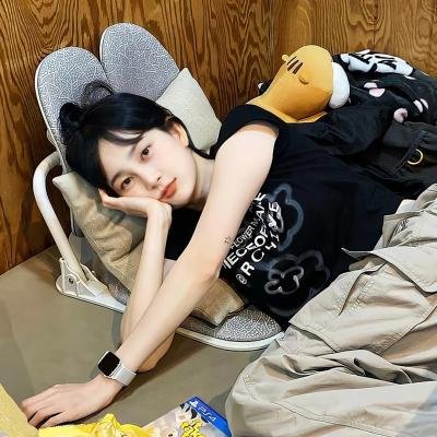 黑珍珠艾曼妞